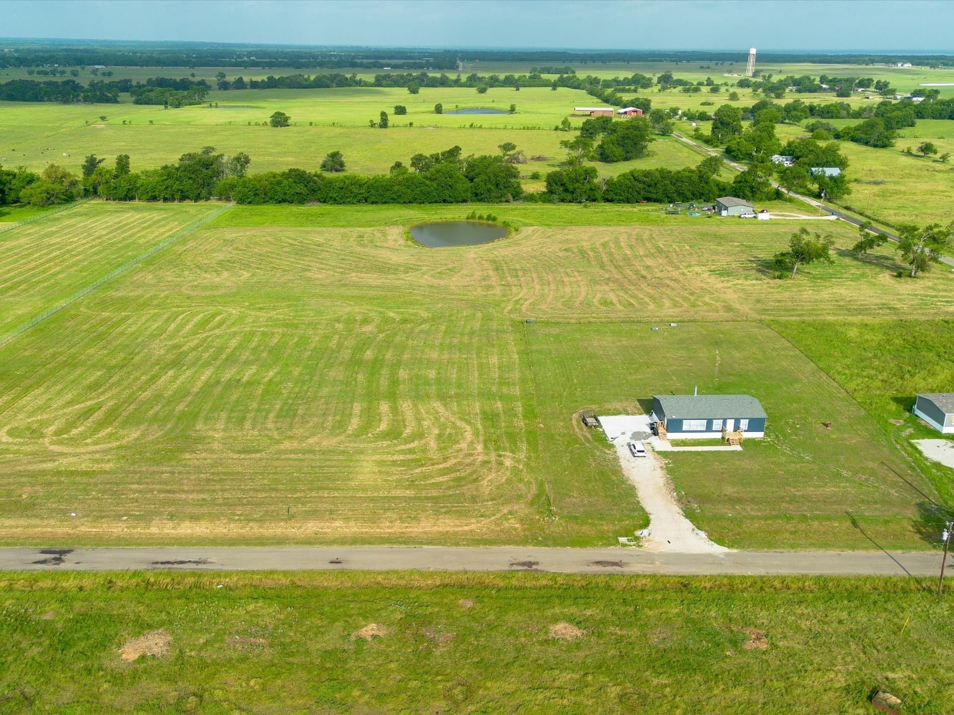 1.13 acres in Hopkins County featured view