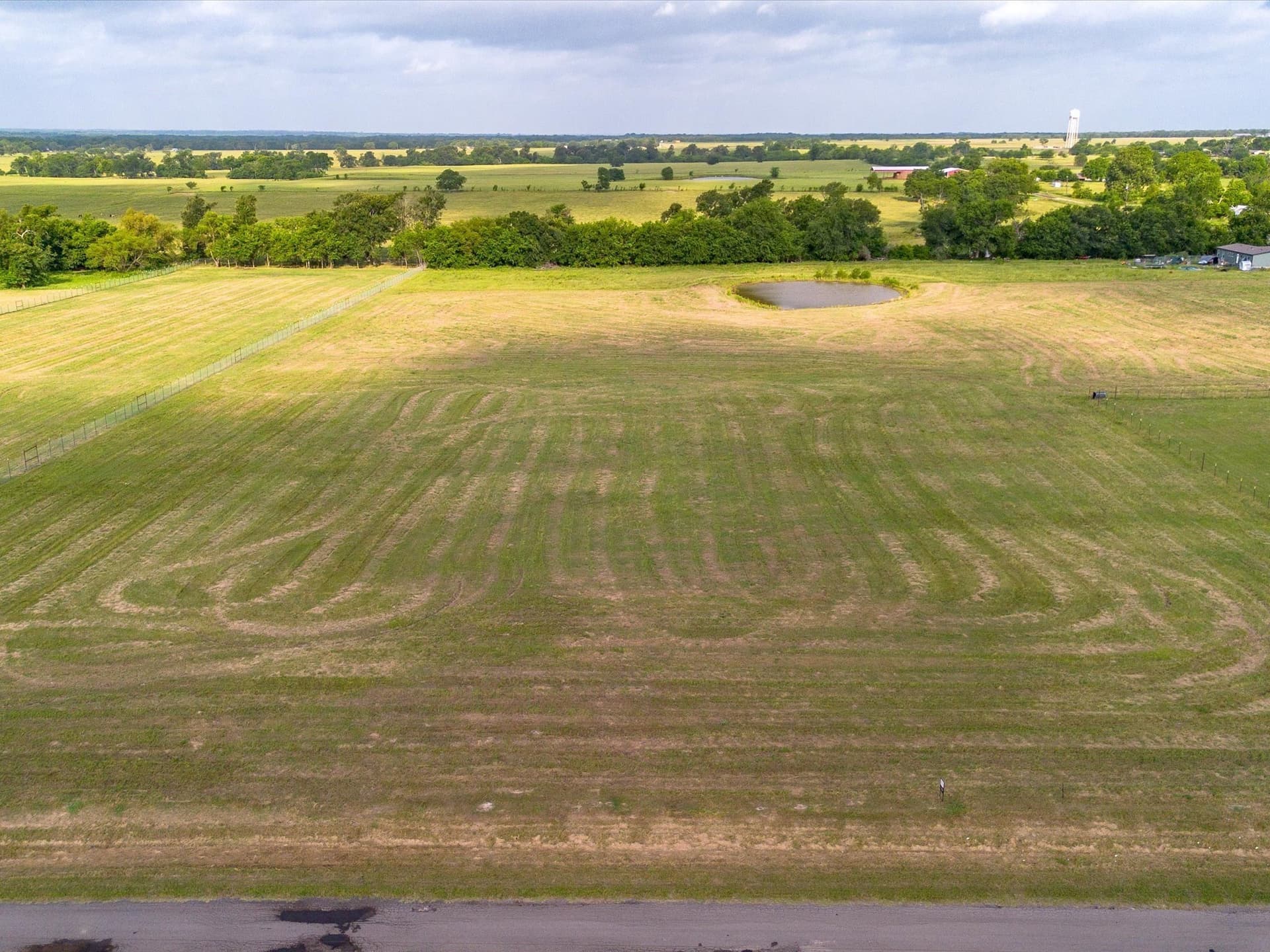 1.13 acres in Hopkins County gallery image 3