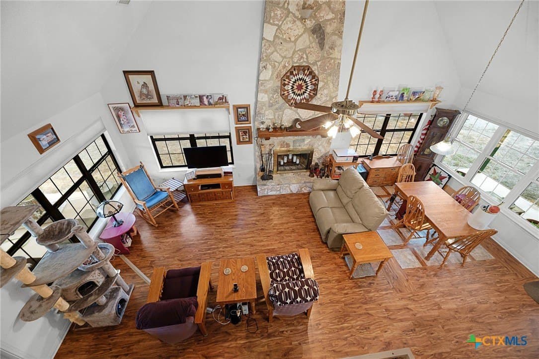 10.02 acres in Comal County - photo 2