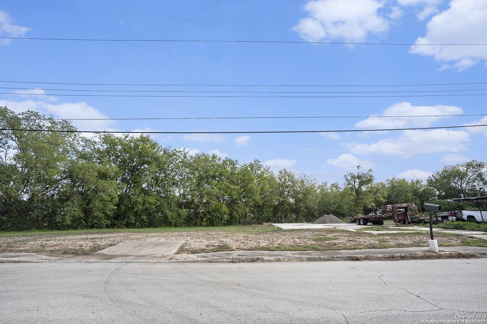 0.09 acres in Bexar County - photo 2