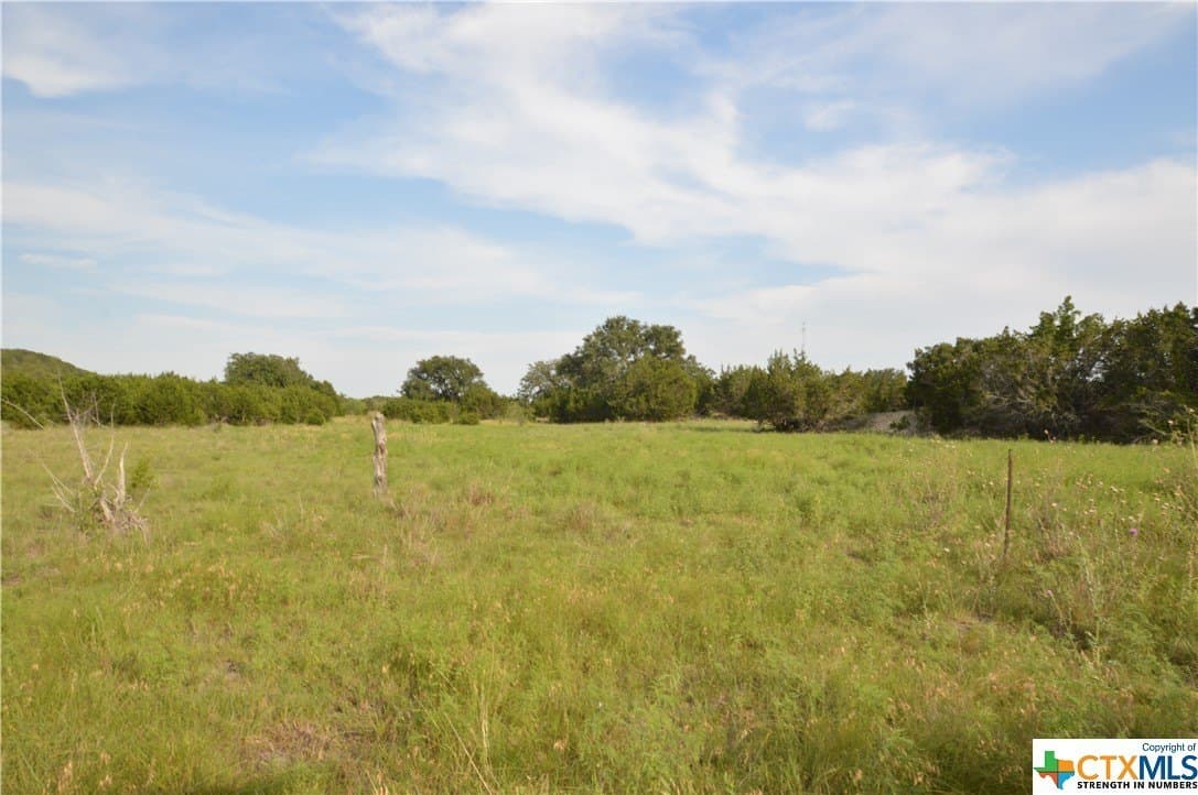 23.19 acres in Lampasas County - photo 8