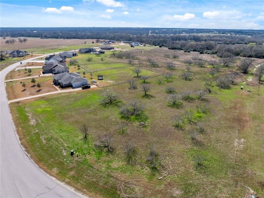 1.02 acres in Brazos County gallery image 4