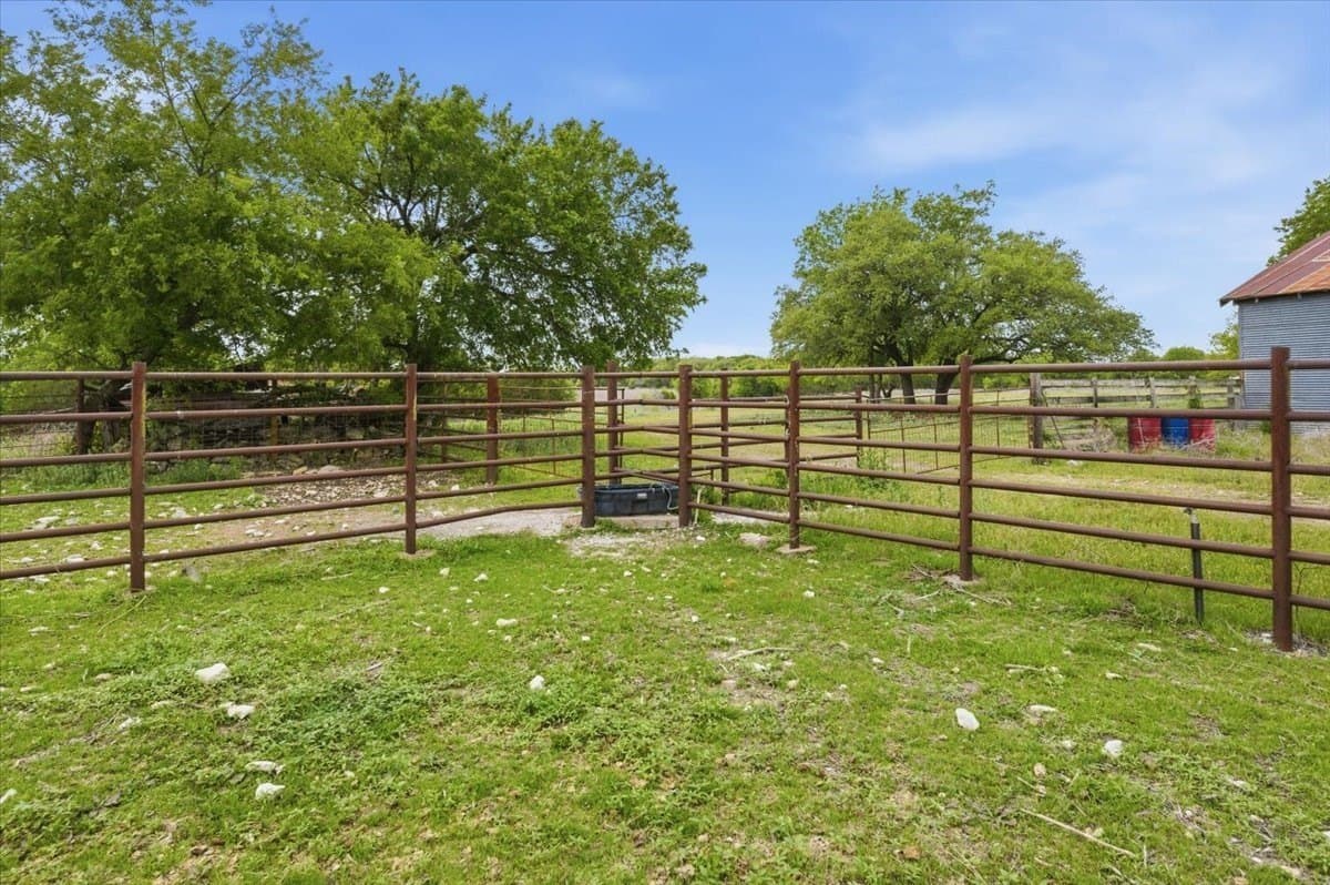35.78 acres in Bosque County - photo 12
