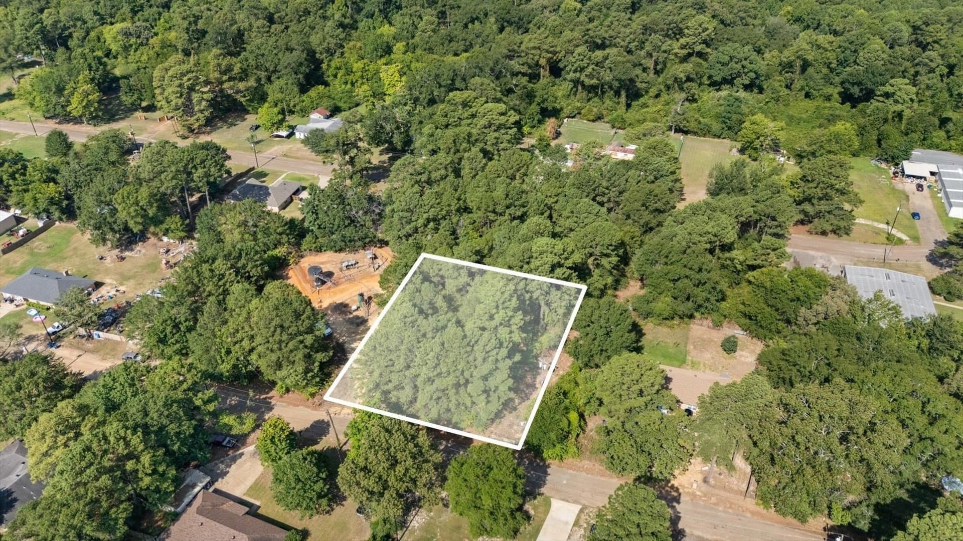 0.5 acres in Gregg County - photo 3