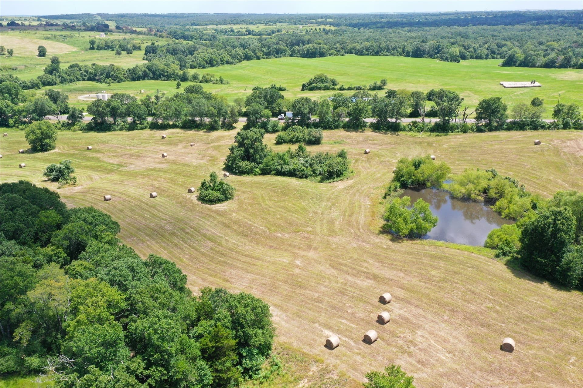 18.11 acres in Freestone County - photo 8