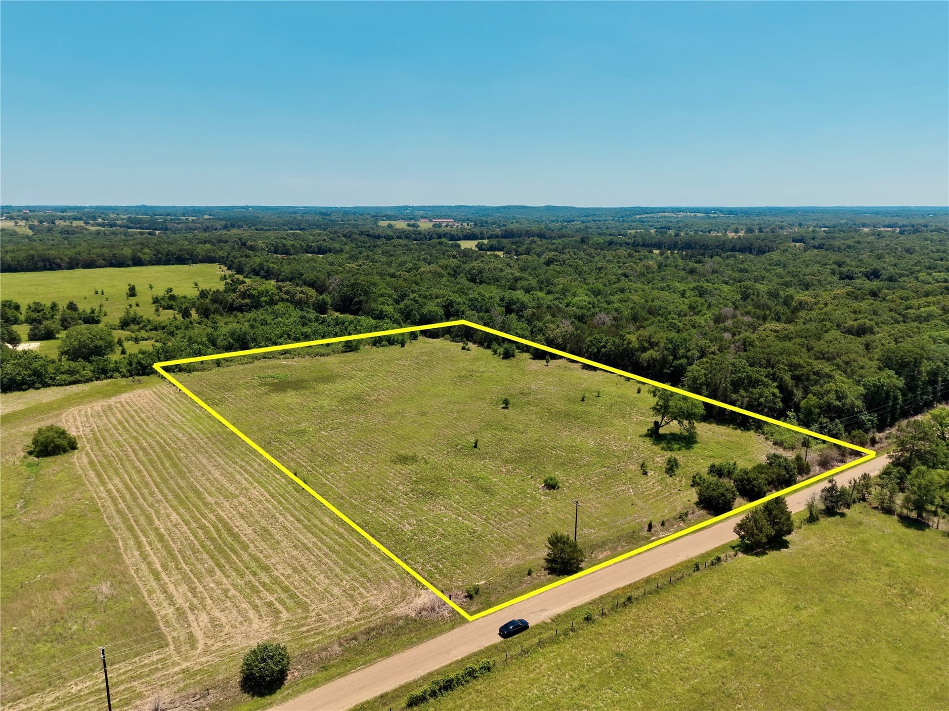 7 acres in Henderson County