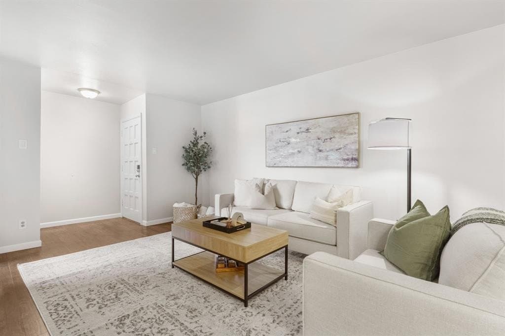 11.33 acres in Dallas County gallery image 3