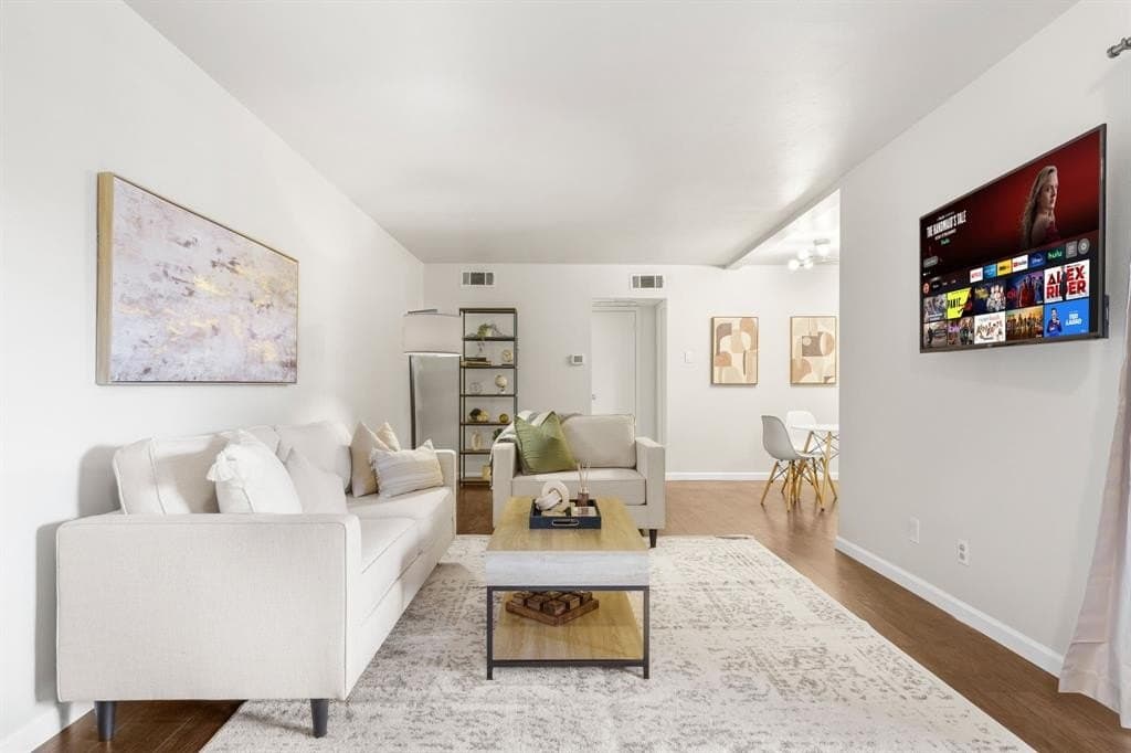 11.33 acres in Dallas County gallery image 2