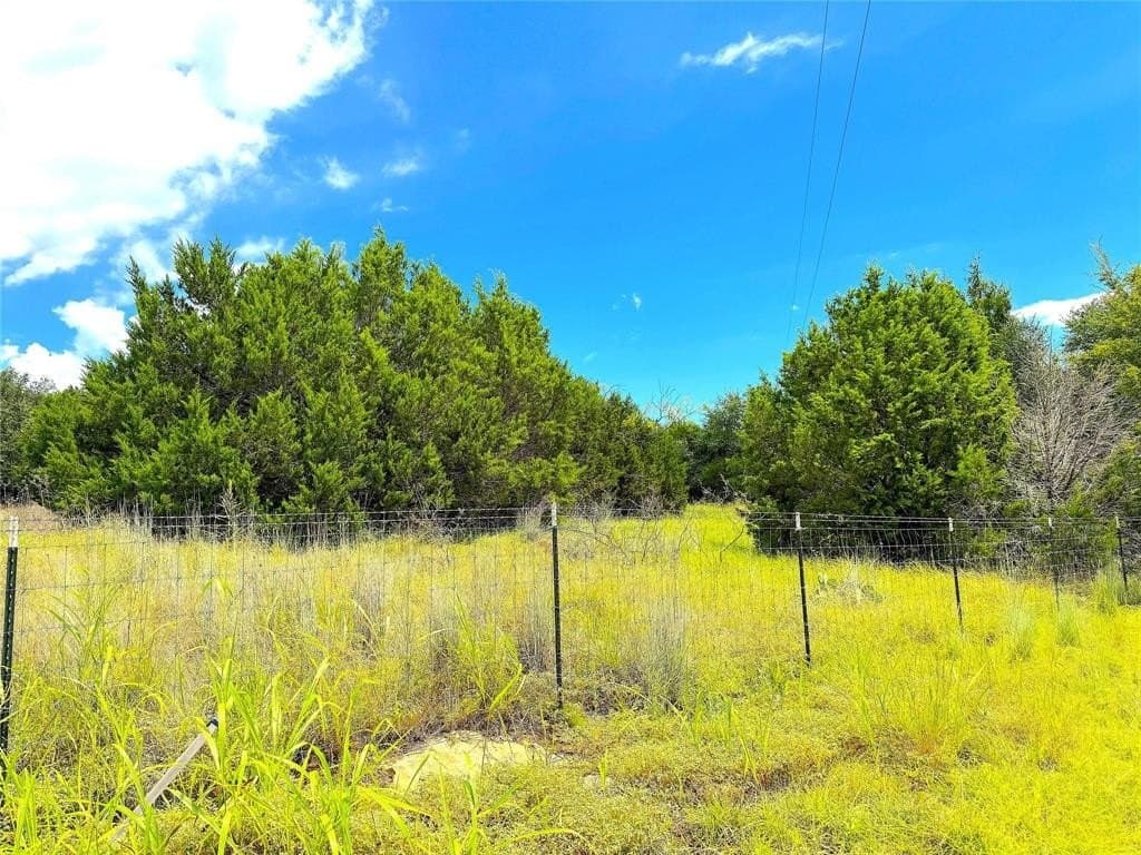 1.85 acres in Parker County gallery image 4
