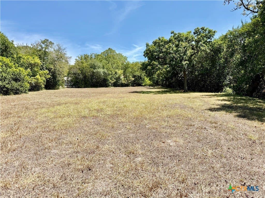 0.25 acres in Victoria County
