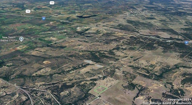 10 acres in Guadalupe County gallery image 3