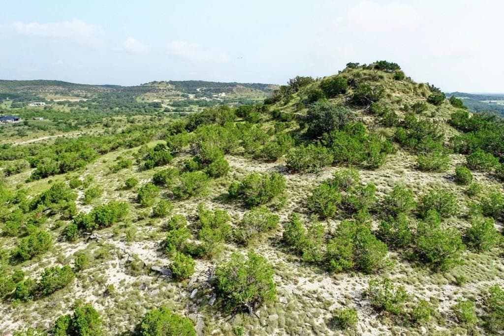 21 acres in Blanco County - photo 2