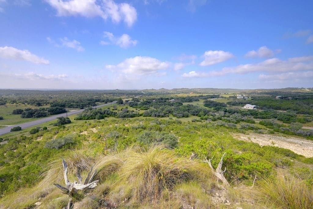 21 acres in Blanco County