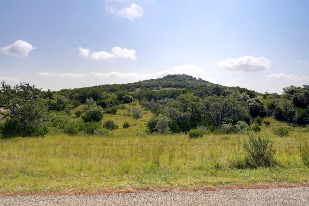 21 acres in Blanco County - photo 7