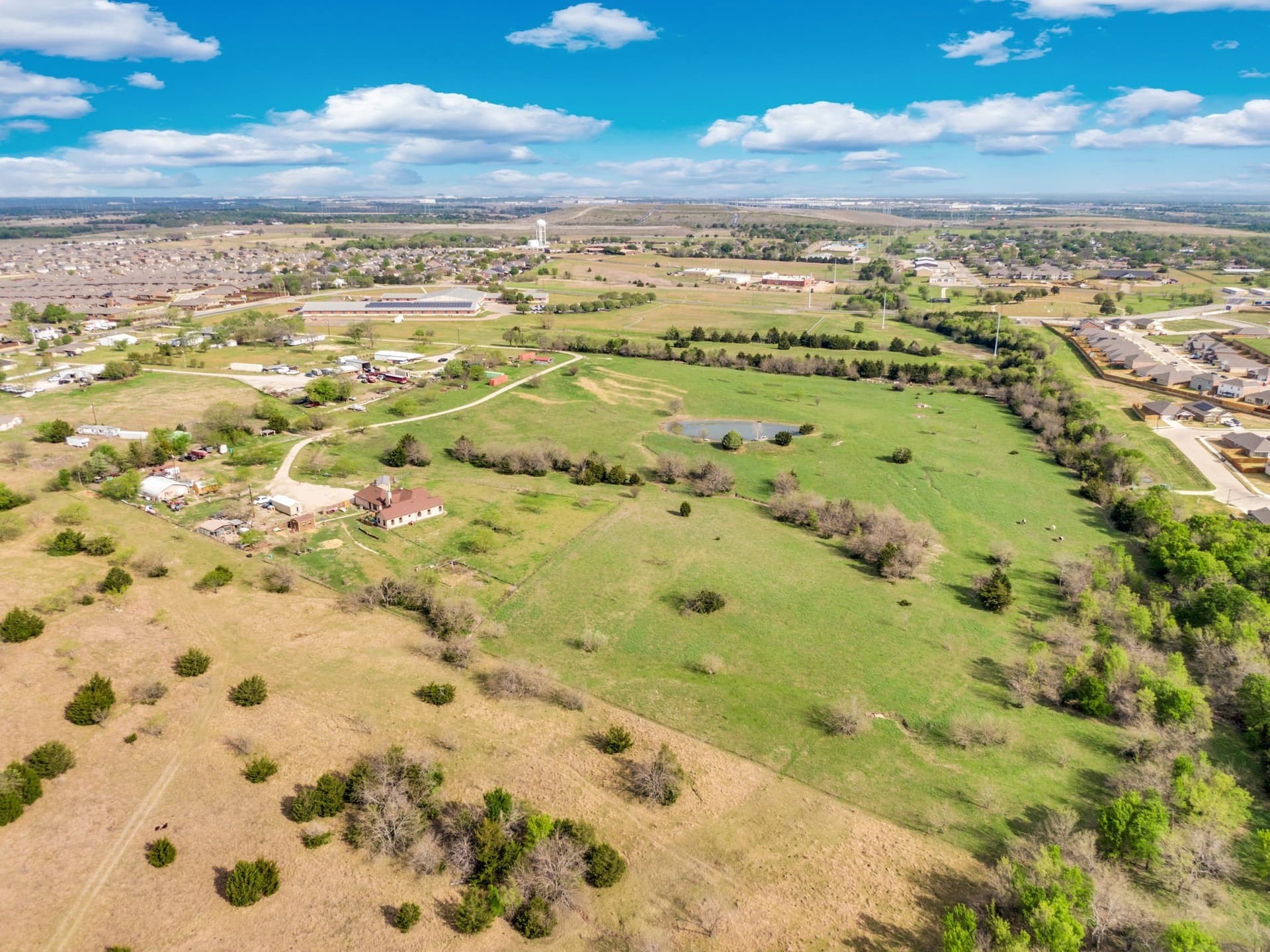21.86 acres in Ellis County - photo 35