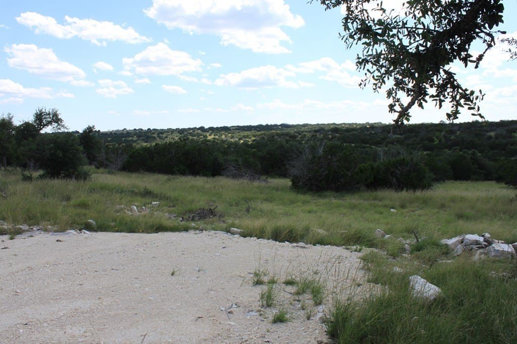 60 acres in Edwards County - photo 7