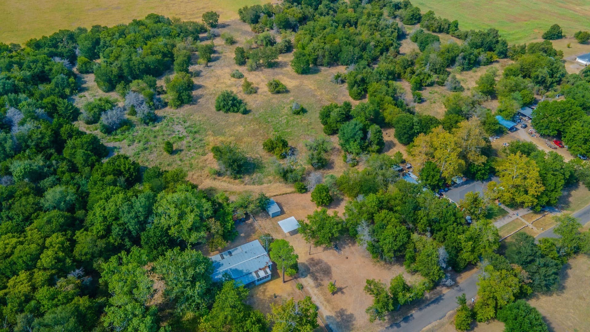 21.86 acres in McLennan County - photo 33