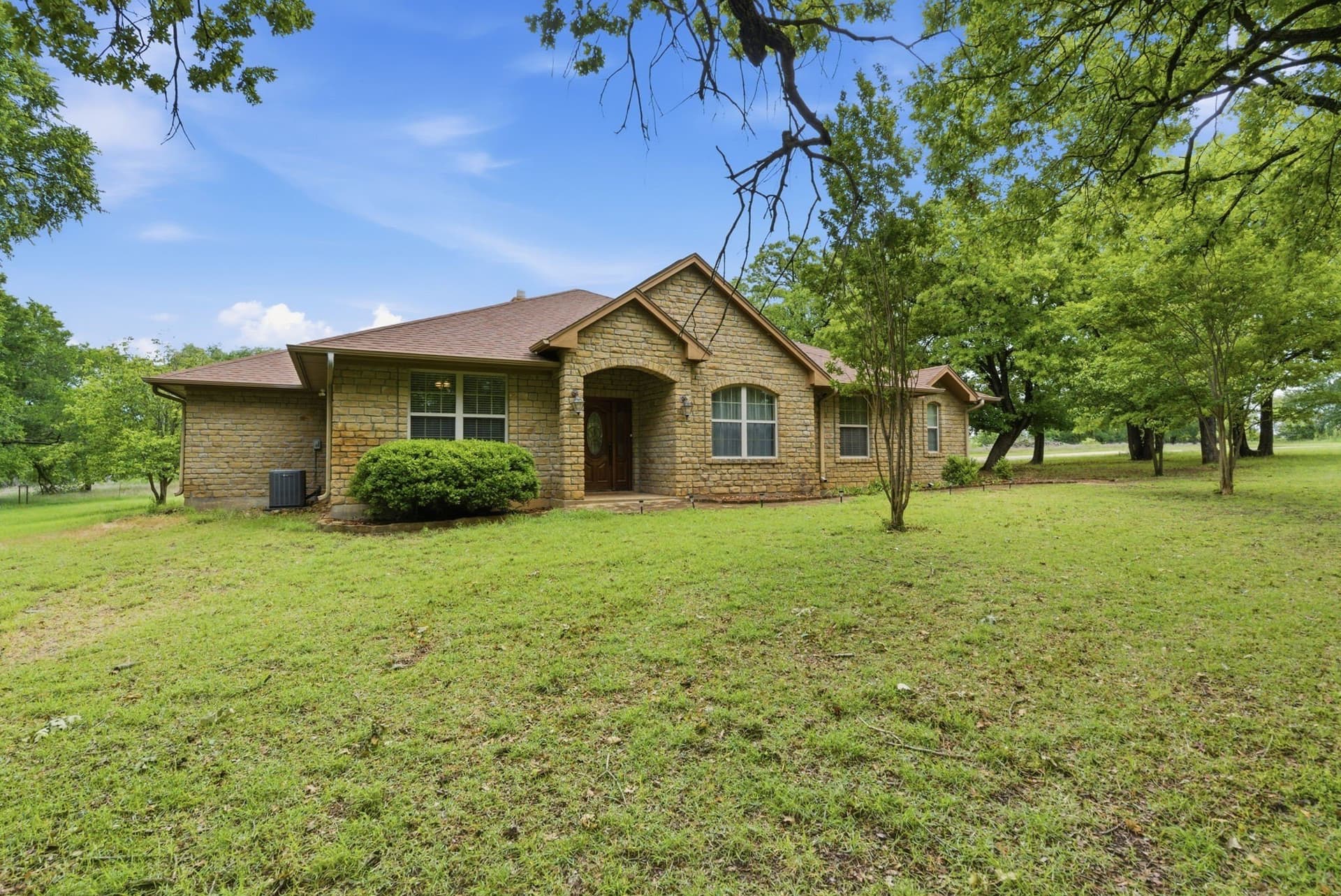 23.85 acres in Erath County