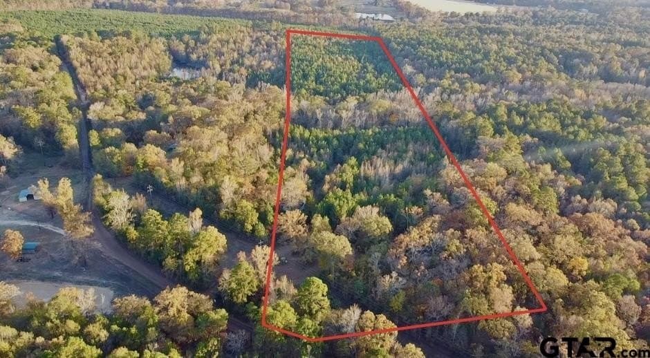 28.09 acres in Upshur County