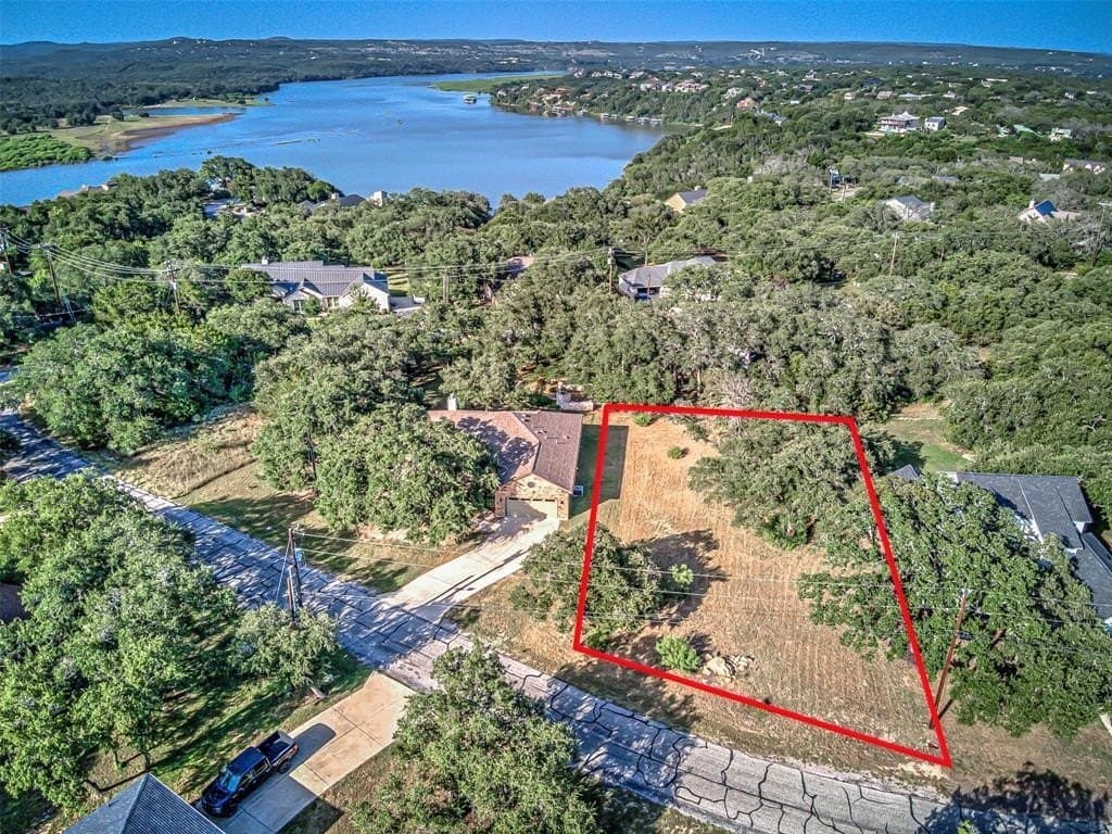 0.27 acres in Burnet County gallery image 2