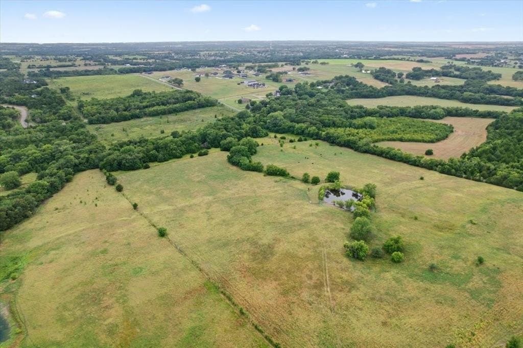 11 acres in Grayson County featured view
