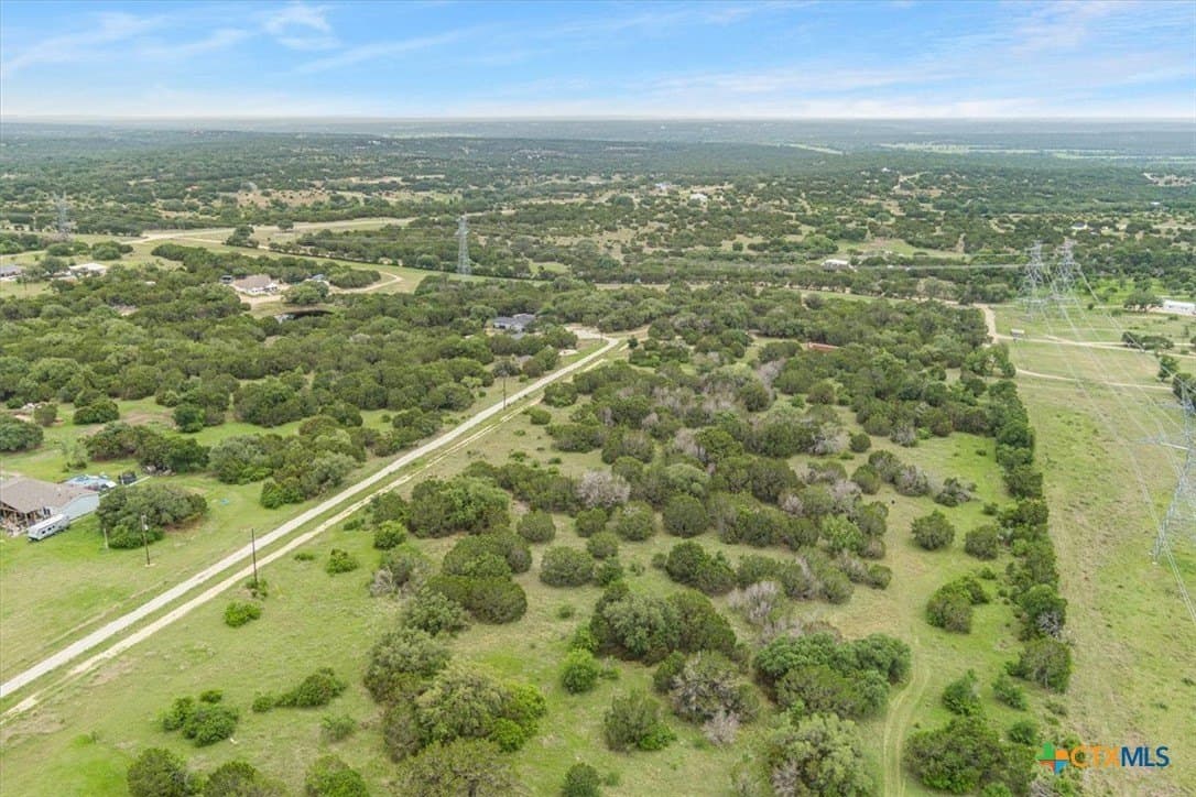 10.08 acres in Lampasas County gallery image 4