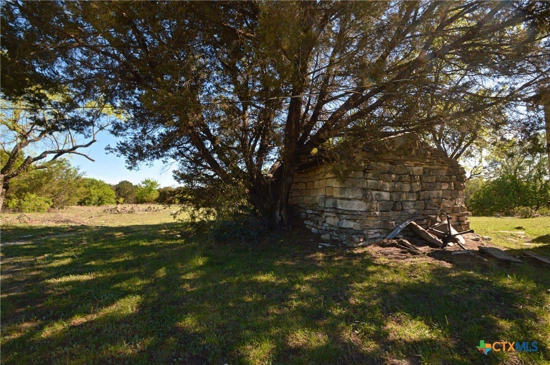 162.03 acres in Lampasas County - photo 17