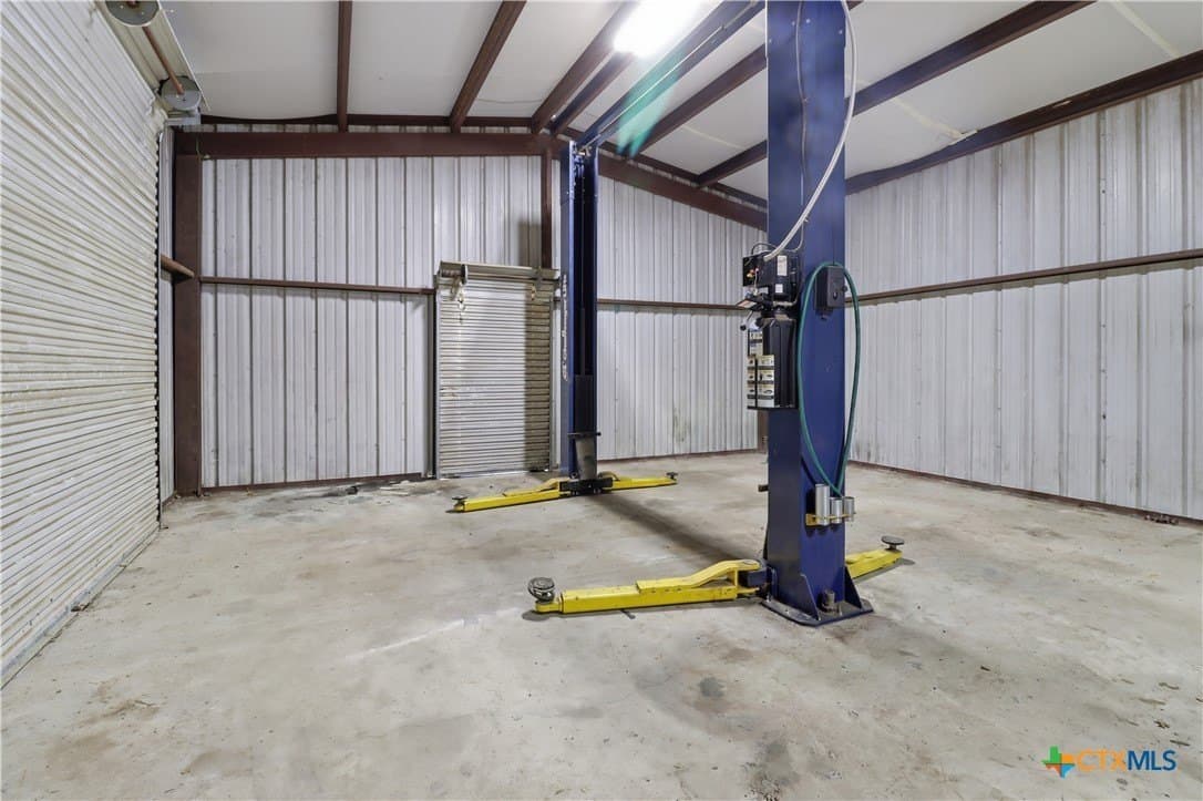 11.13 acres in Hays County - photo 35
