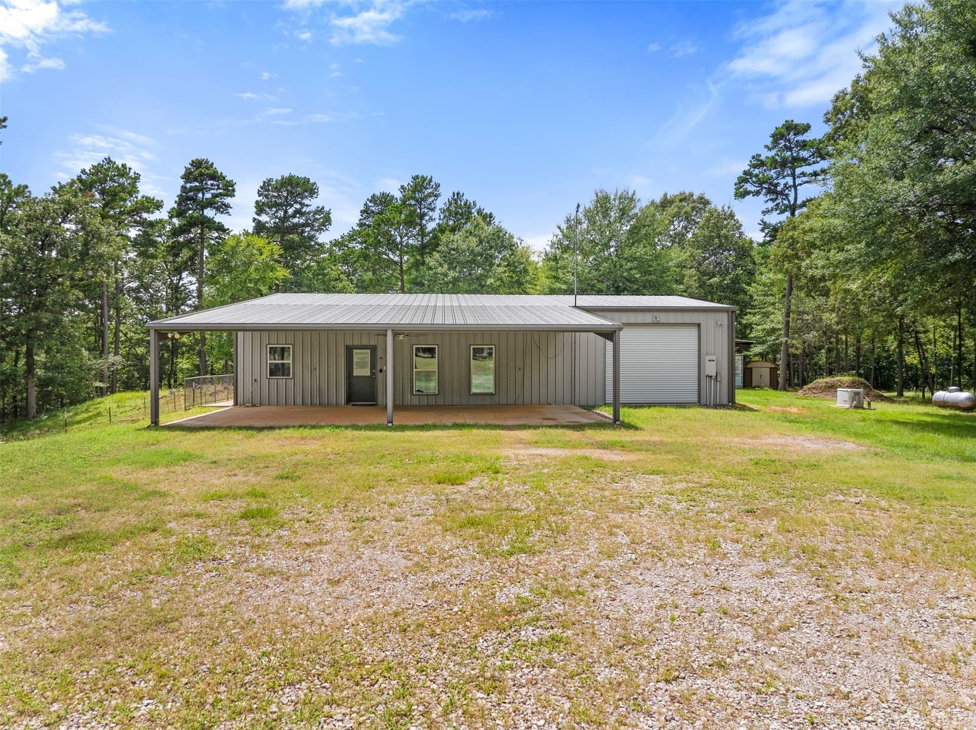 20.8 acres in Smith County - photo 3