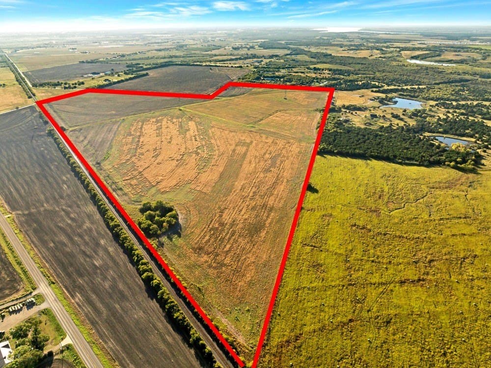 143.52 acres in Ellis County gallery image 2