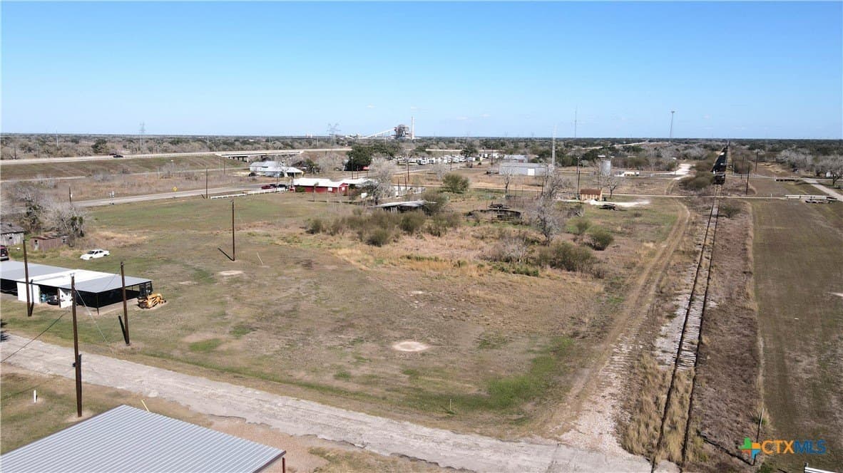 1.11 acres in Goliad County