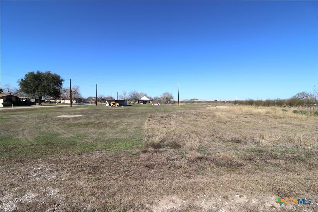 1.11 acres in Goliad County - photo 15