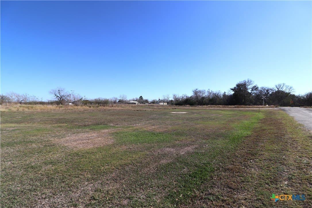 1.11 acres in Goliad County - photo 21
