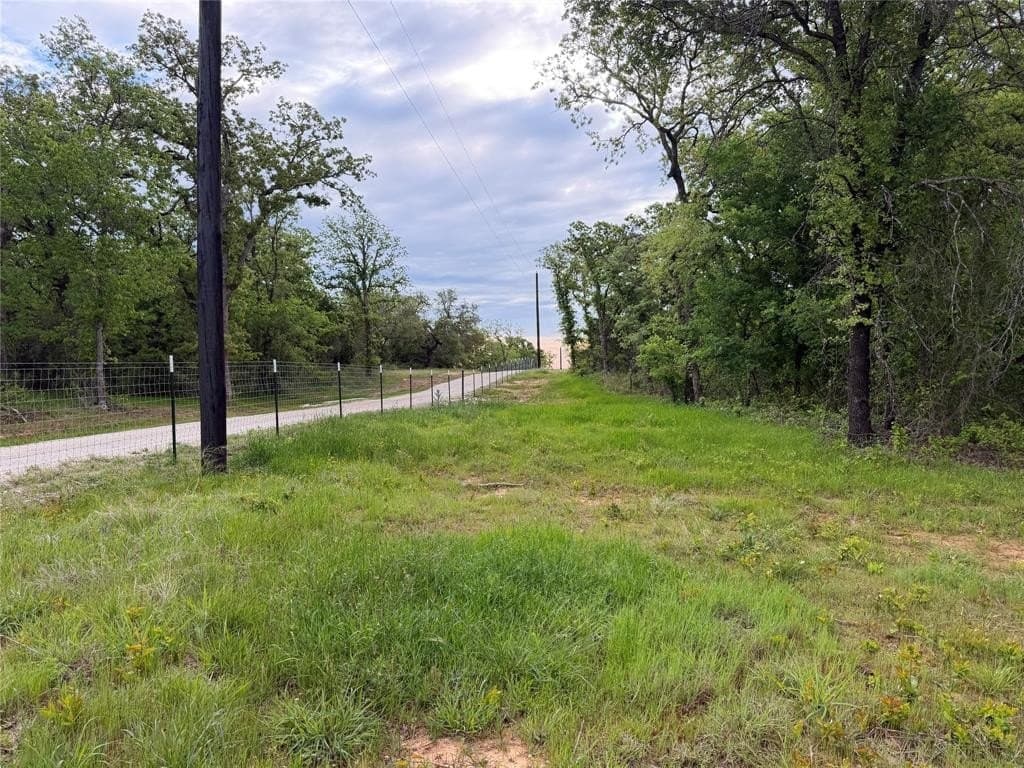 18.65 acres in Parker County gallery image 2