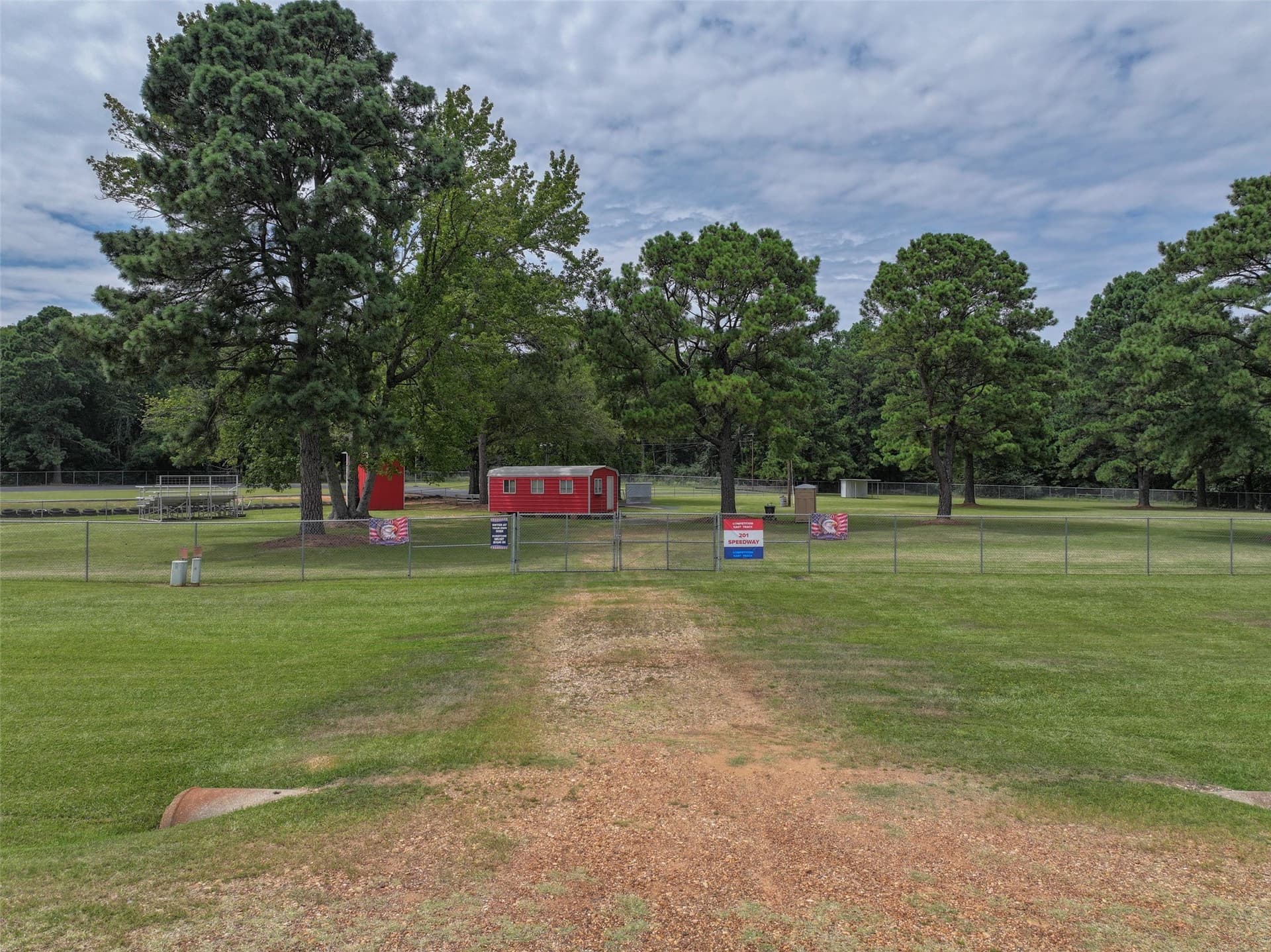 5.28 acres in Bowie County - photo 2