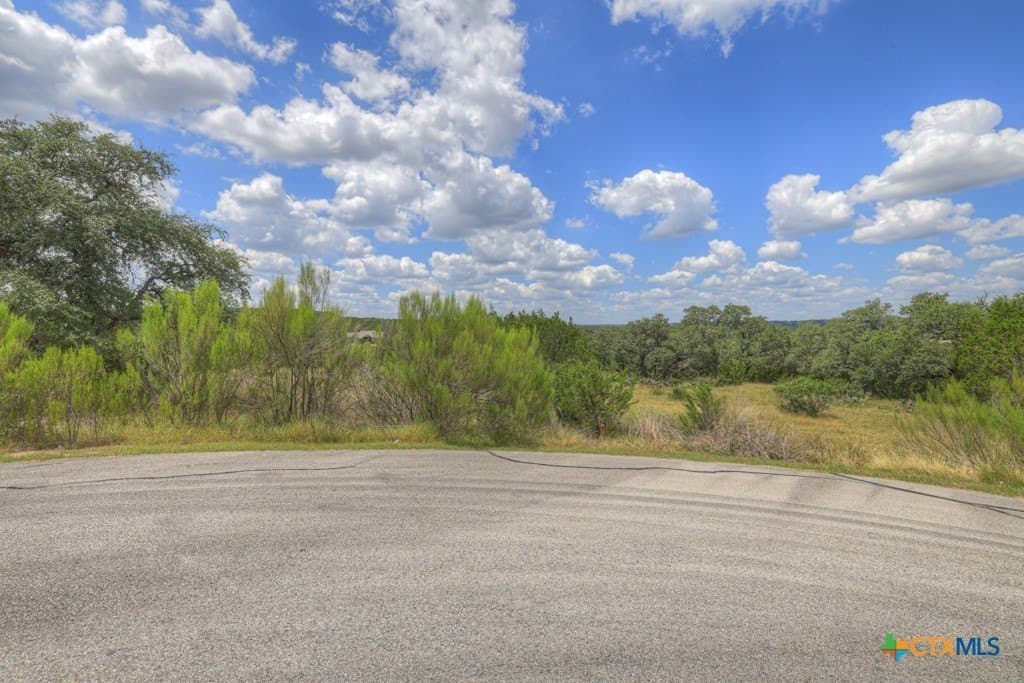 4.2 acres in Comal County - photo 6