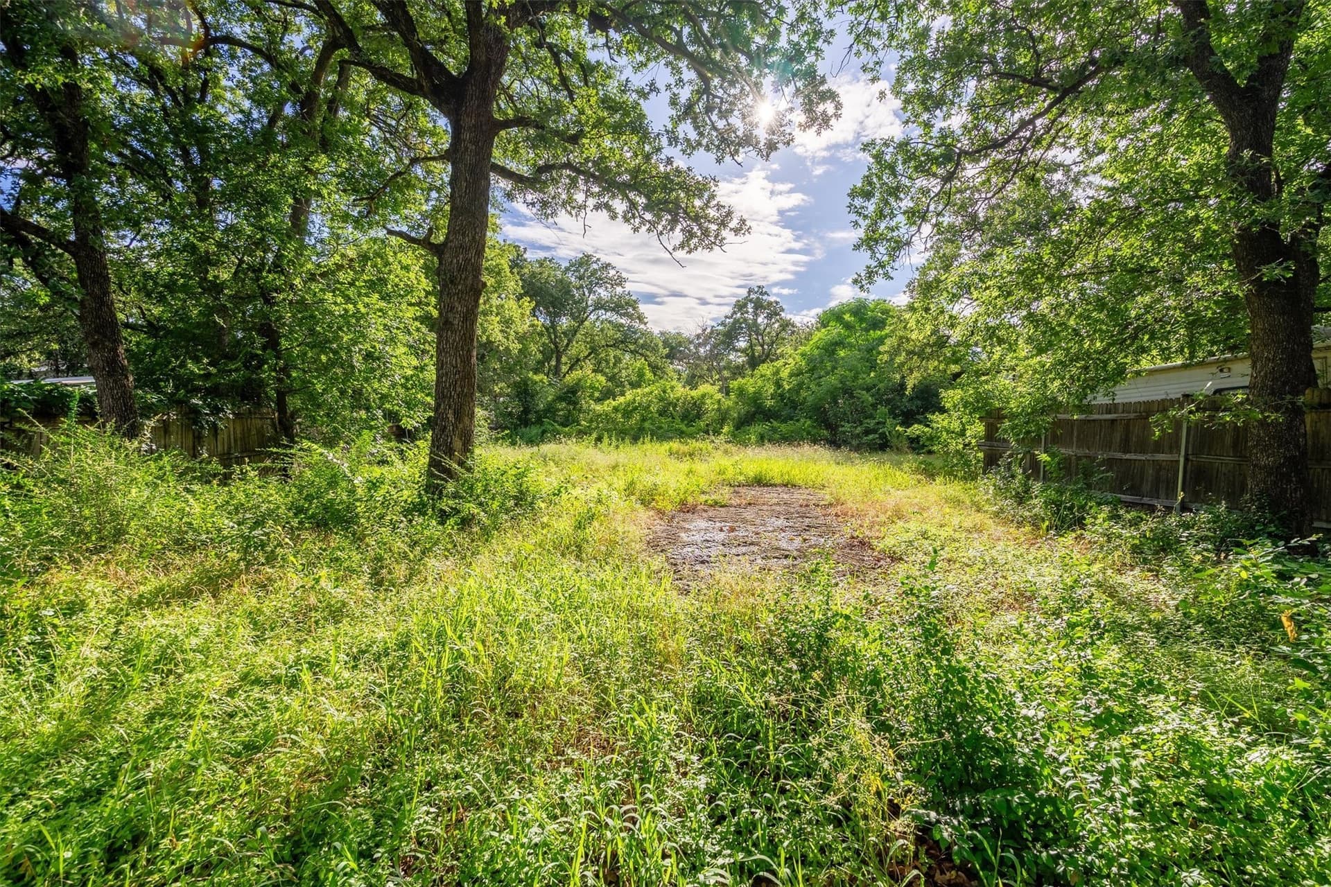 0.17 acres in Tarrant County gallery image 3