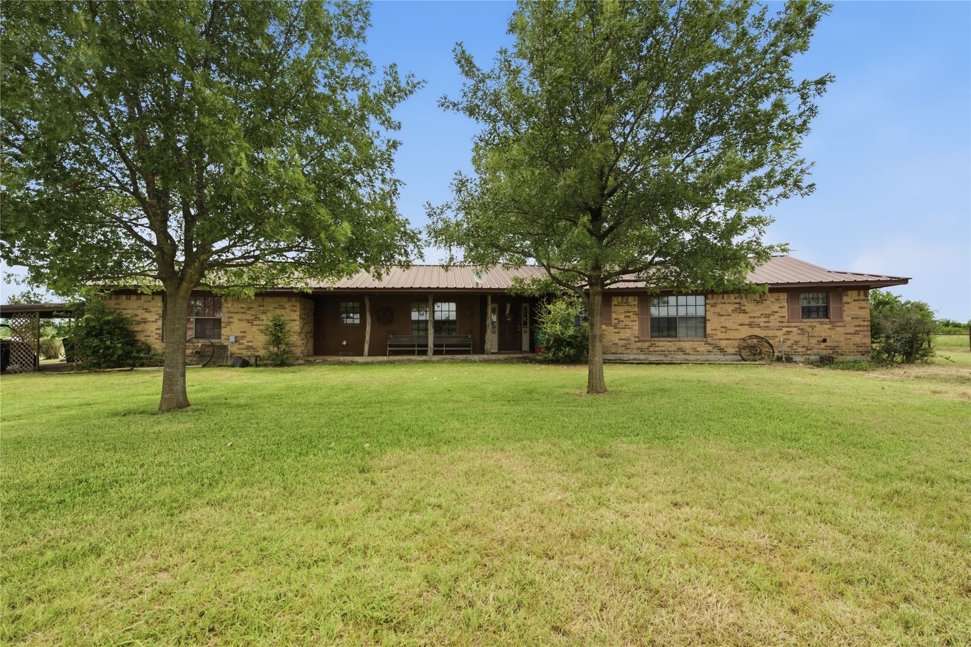 100.5 acres in Limestone County