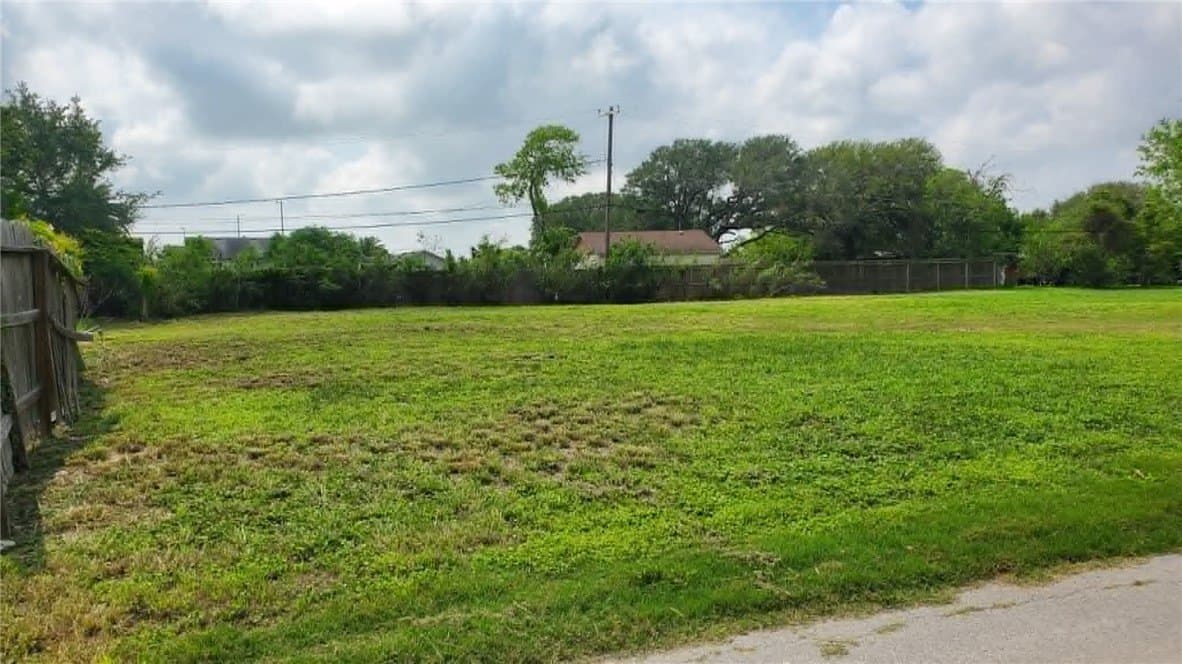 0.34 acres in Nueces County gallery image 4