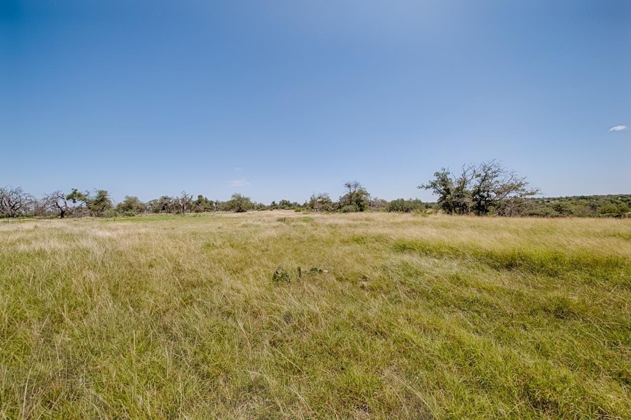 5.73 acres in Gillespie County - photo 6