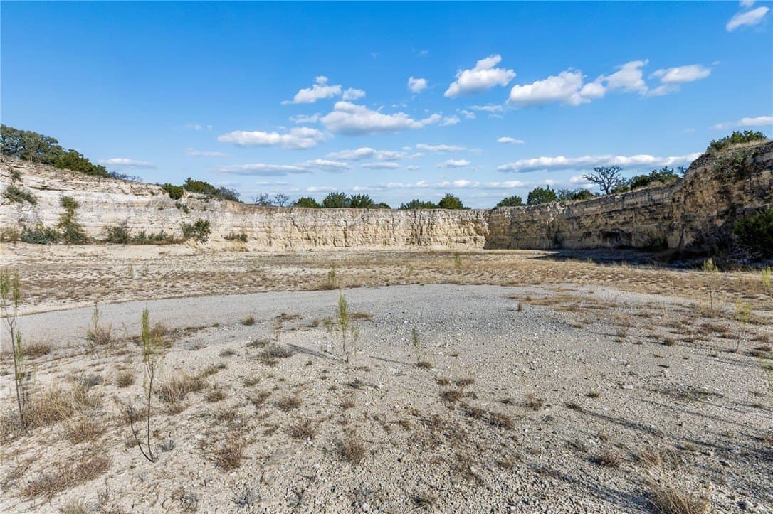 14.14 acres in Gillespie County - photo 9