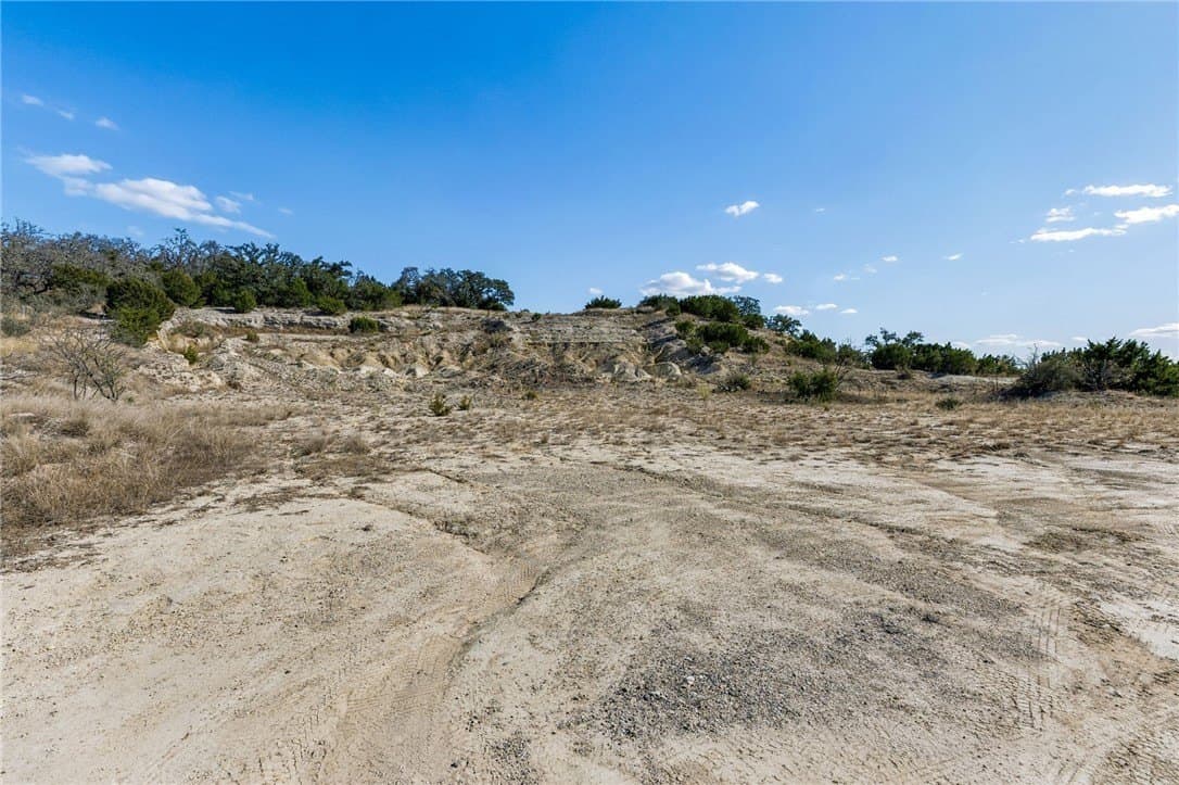 14.14 acres in Gillespie County - photo 5