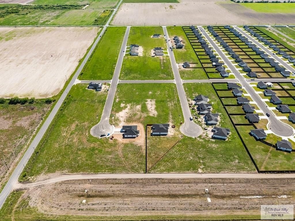 0.2 acres in HIDALGO County - photo 8
