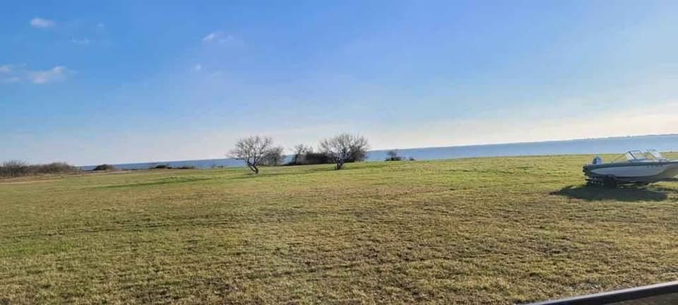 0.25 acres in Palacios Area County gallery image 3