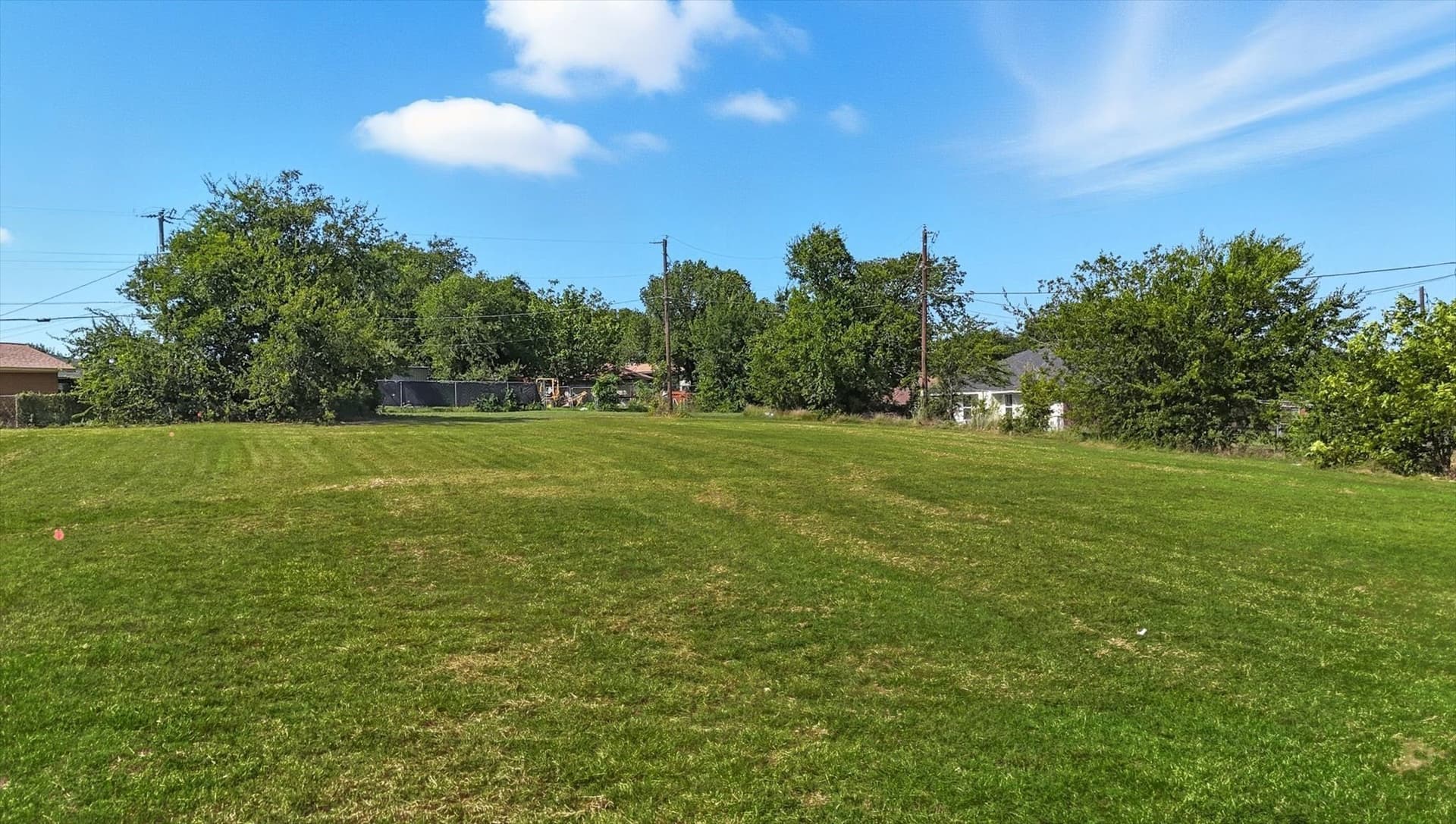 0.44 acres in Tarrant County - photo 17