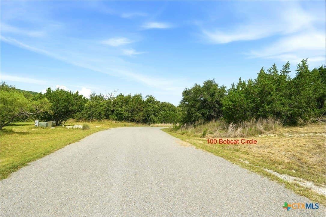 2.82 acres in Burnet County gallery image 4
