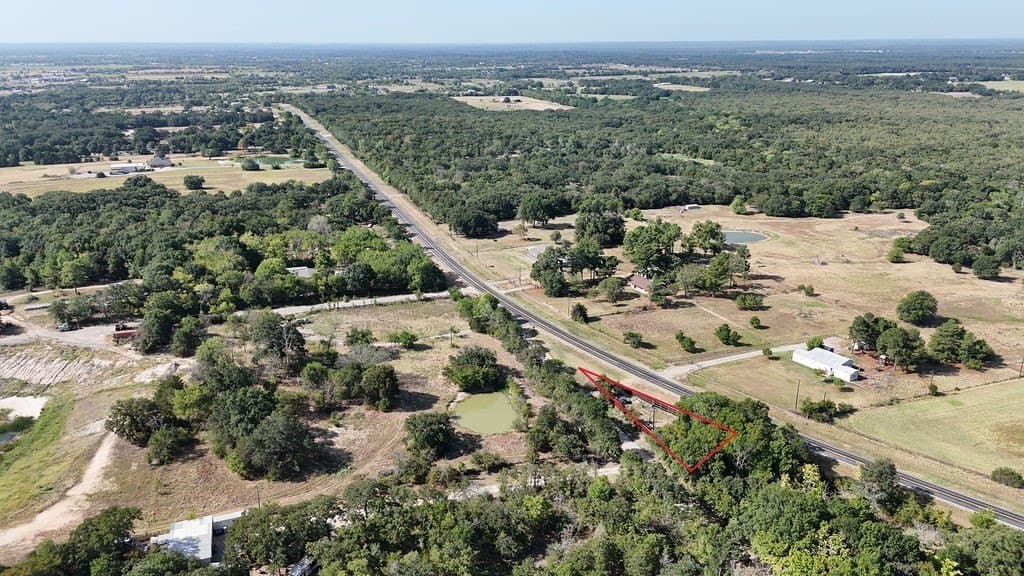 0.33 acres in Hunt County - photo 20