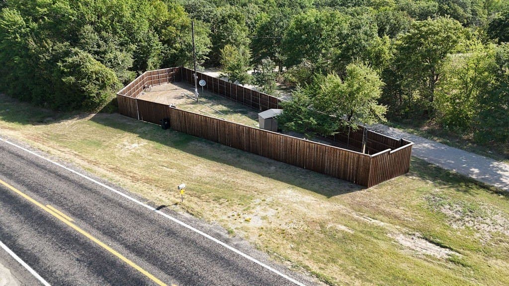0.33 acres in Hunt County - photo 6