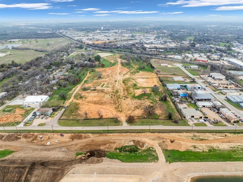 24.61 acres in Tarrant County gallery image 3