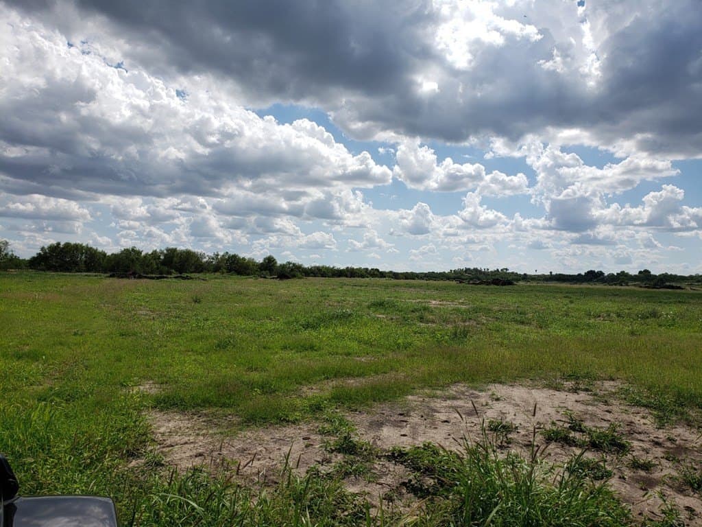 10.63 acres in Maverick County - photo 4